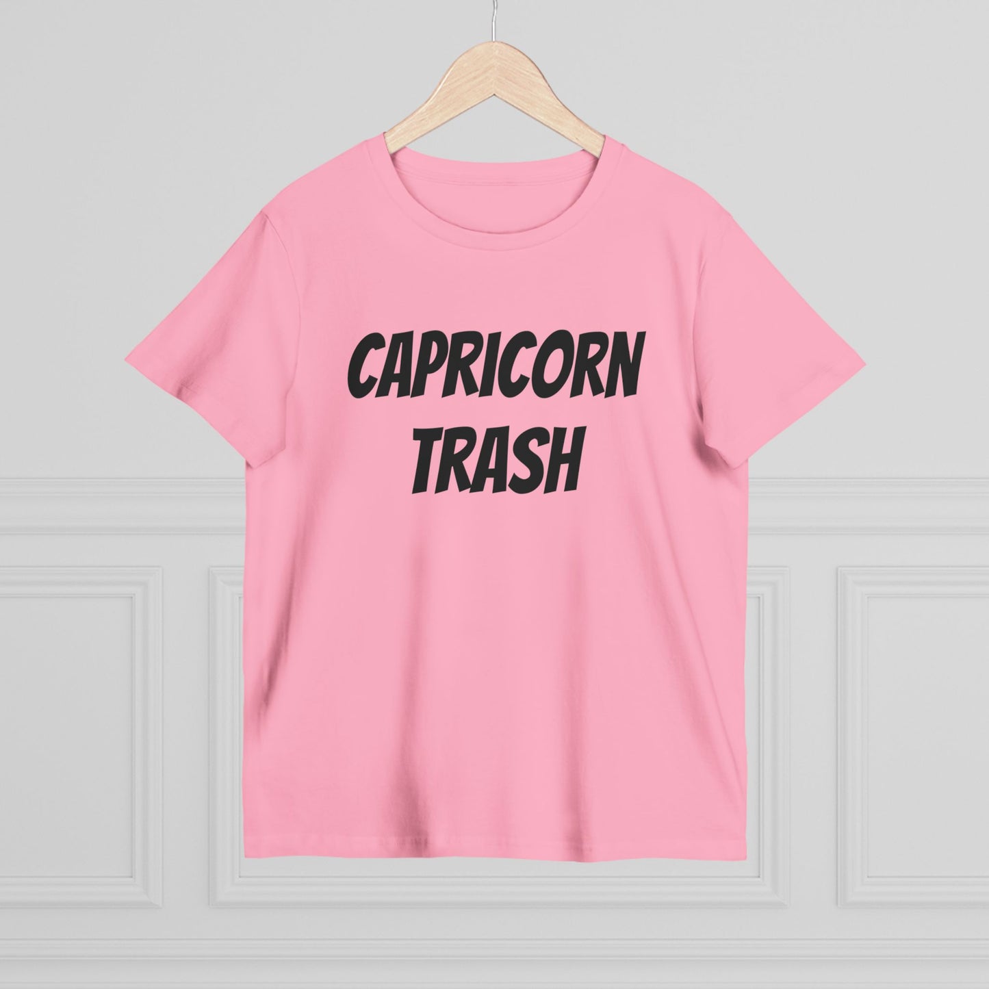 capricorn trash women’s tee