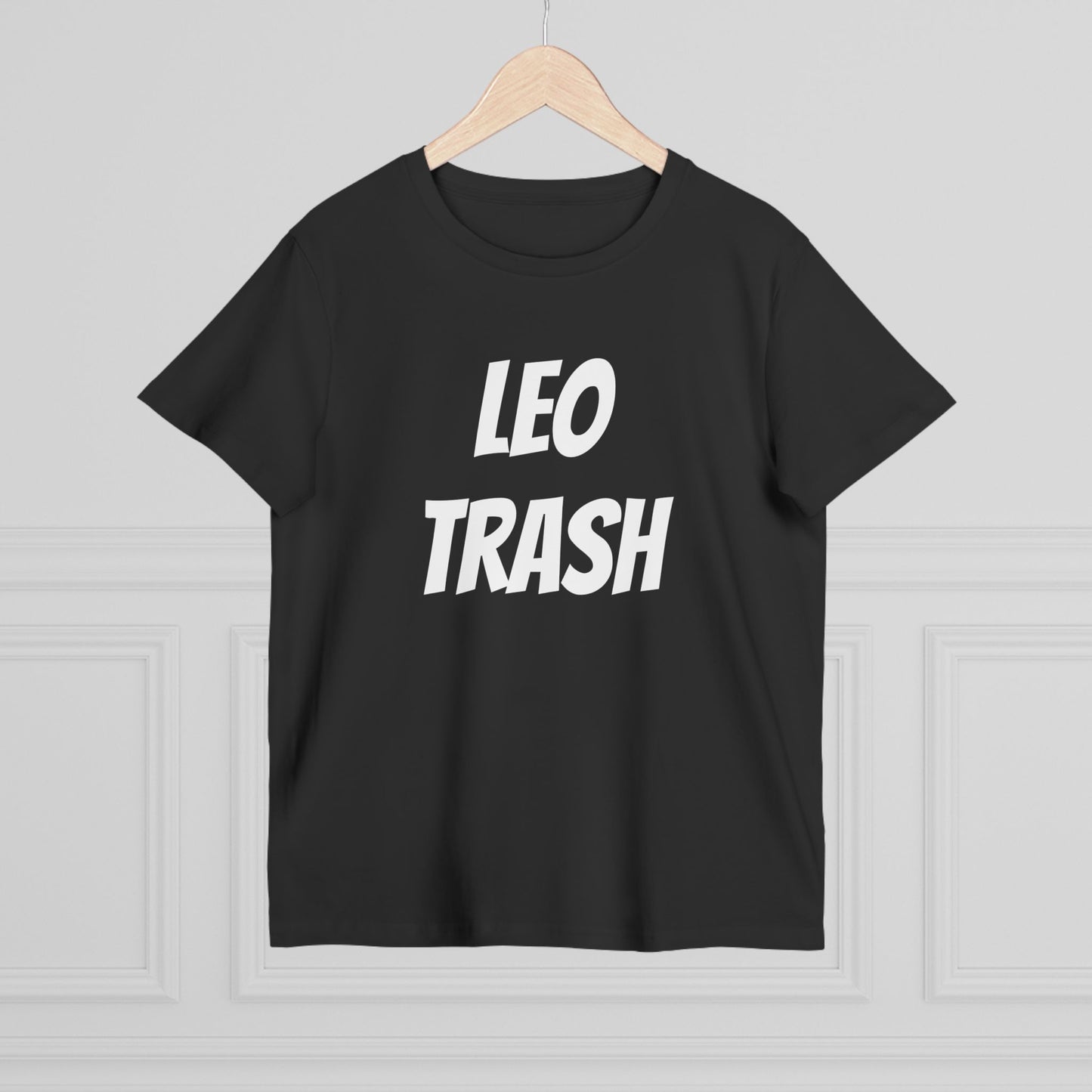 leo trash women’s tee