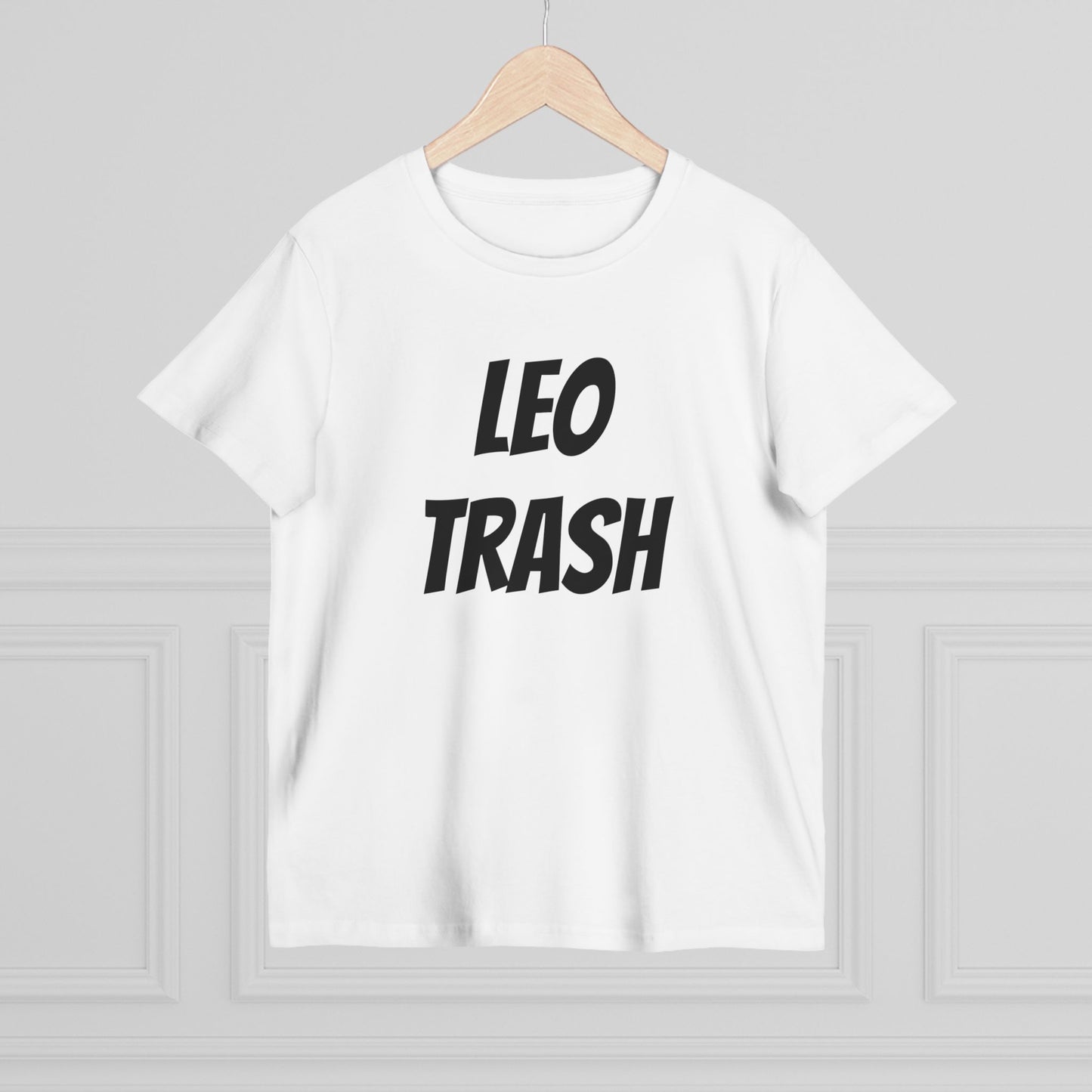 leo trash women’s tee