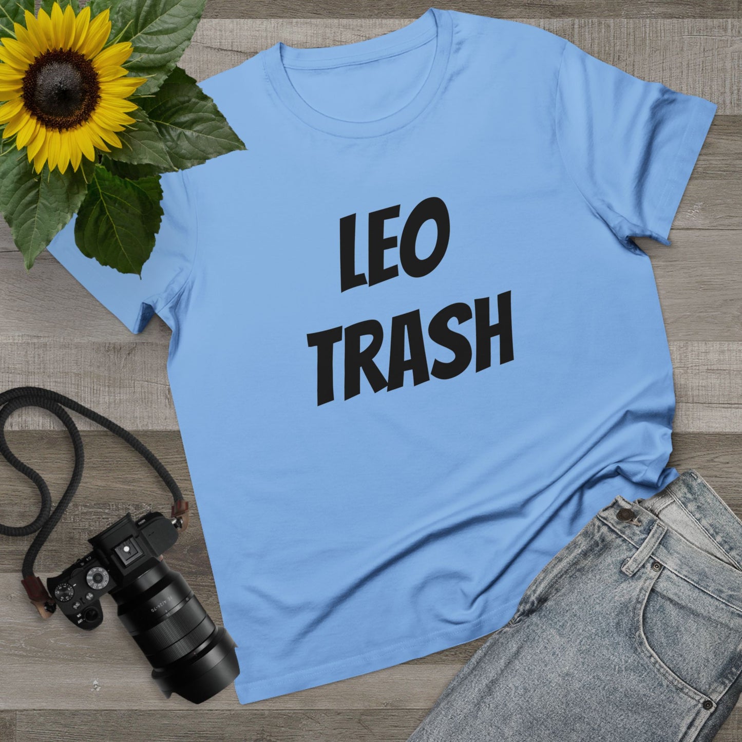 leo trash women’s tee